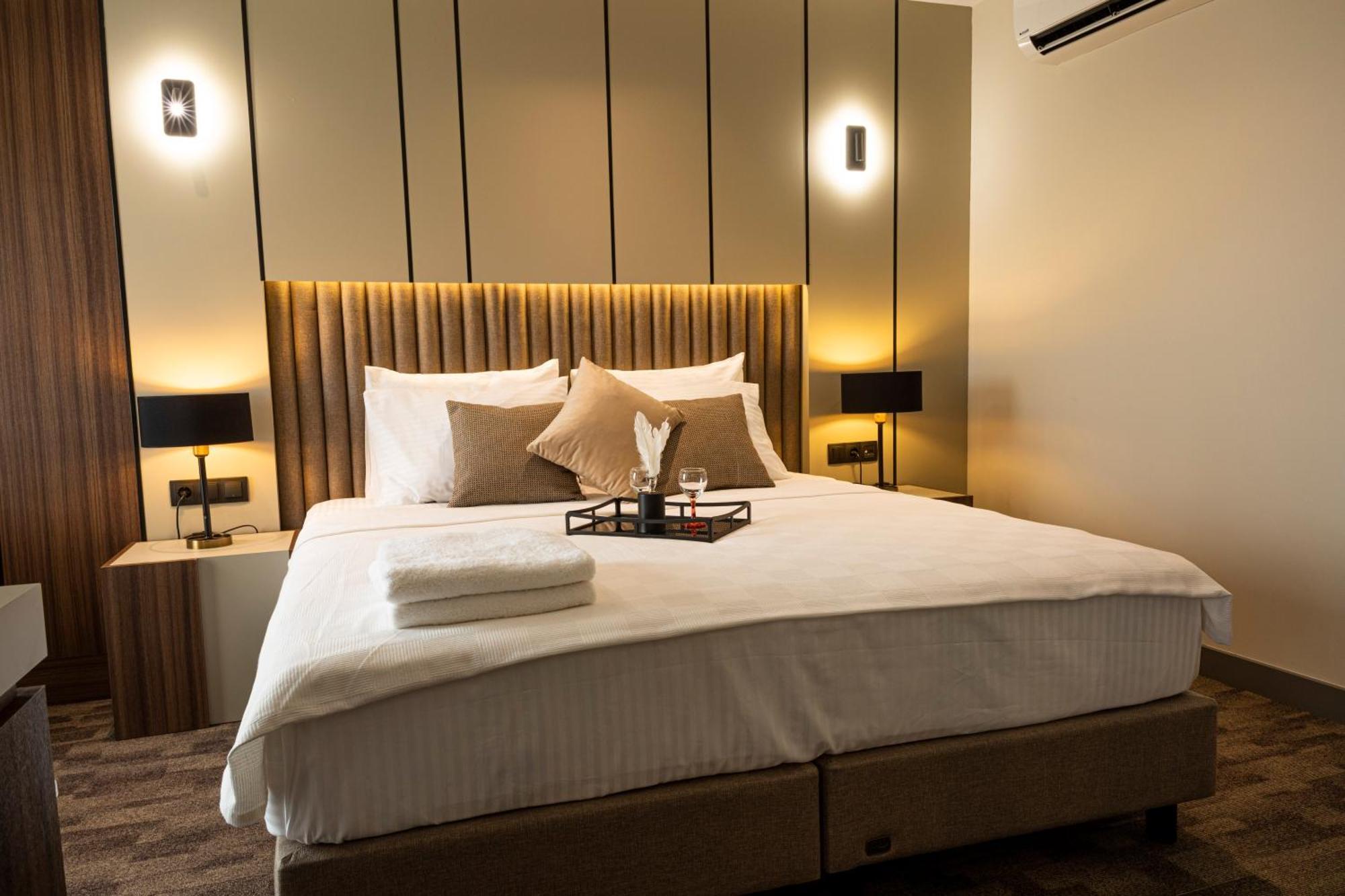 Monalisa Hotels Kuşadası Buitenkant foto
