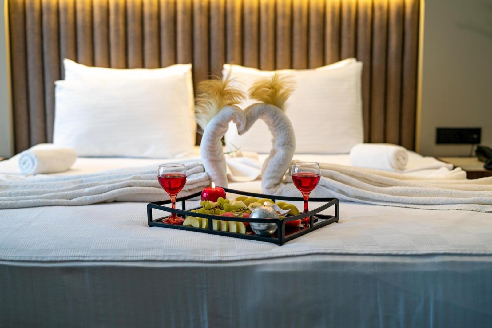 Monalisa Hotels Kuşadası Buitenkant foto