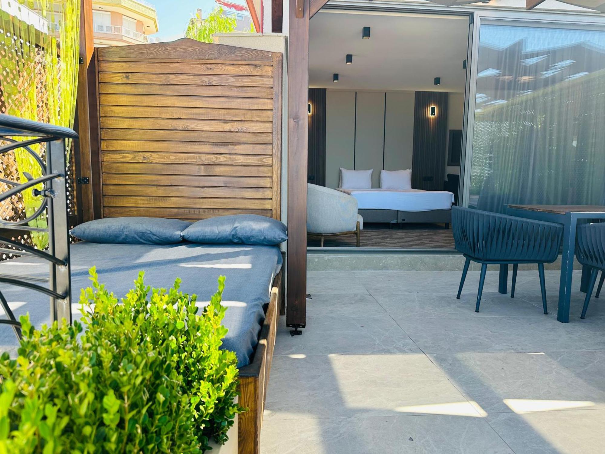 Monalisa Hotels Kuşadası Buitenkant foto